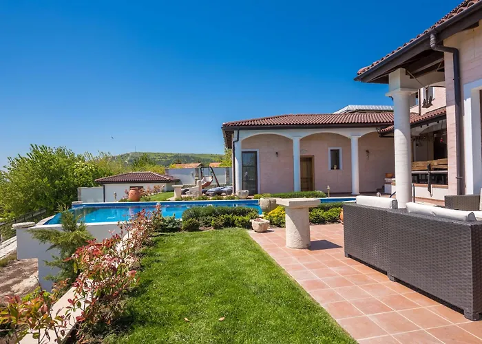 Hacienda Del Sol - Villa Balchik